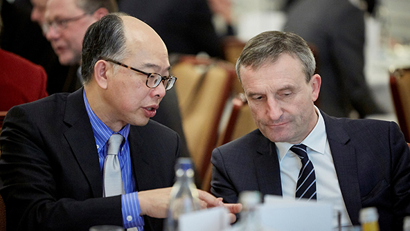 The Secretary for Transport and Housing and Chairman of the Hong Kong Logistics Development Council, Mr Frank Chan Fan (left), and the Mayor of Dusseldorf, Mr Thomas Geisel, at a Business Luncheon in Dusseldorf.