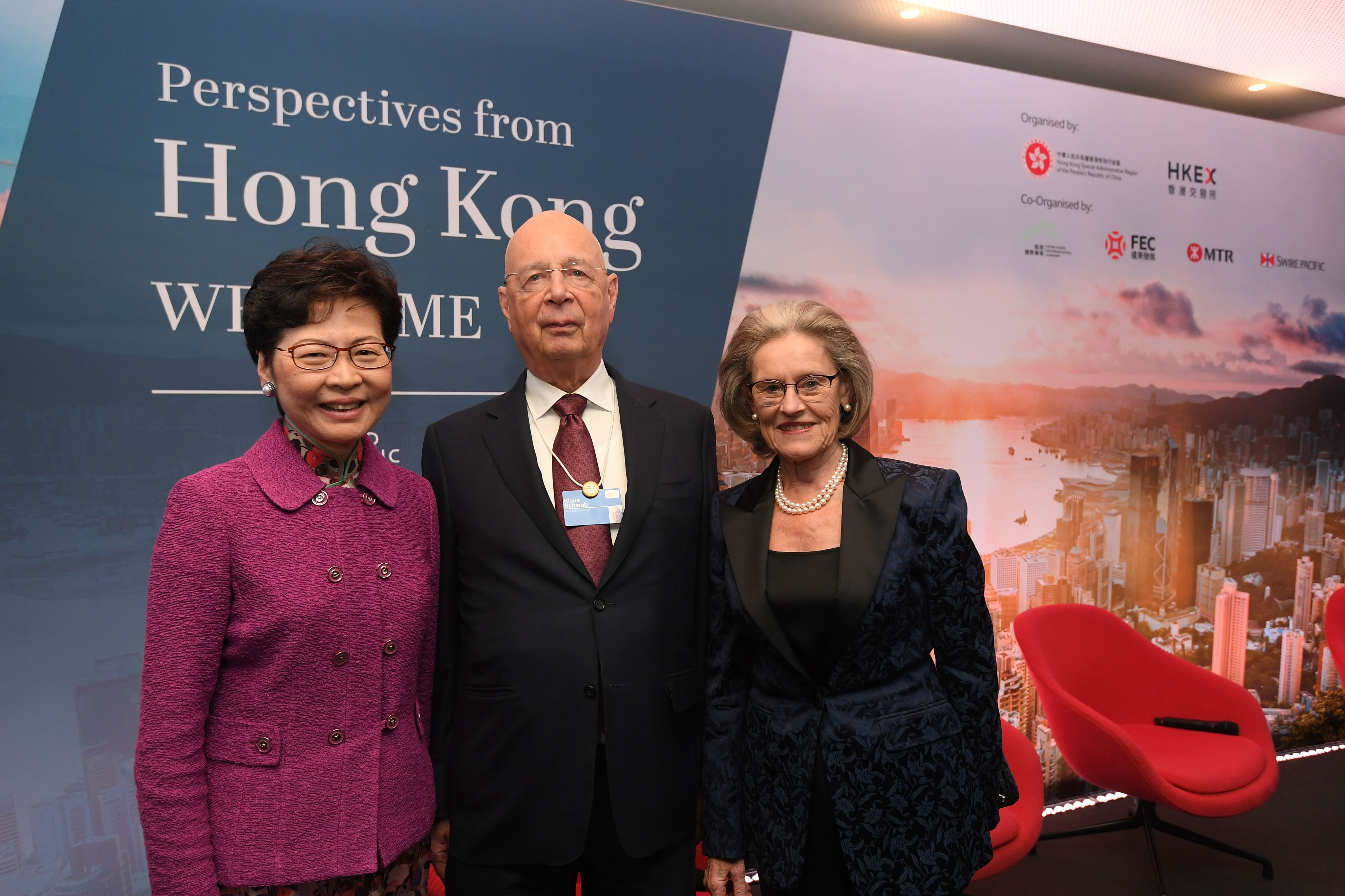 The Chief Executive, Mrs Carrie Lam, attended the World Economic Forum Annual Meeting in Davos, Switzerland. Photo shows Ms Lam (left) speaking at an open one-on-one dialogue session on January 22, 2020.